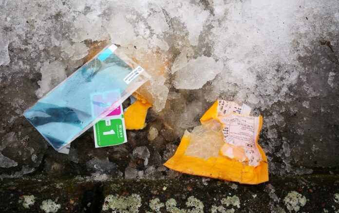 Kuriózne prípady Českej pošty pri doručováni balíčkov z Číny Ceska posta aliexpress zasilka nedorucena 2a