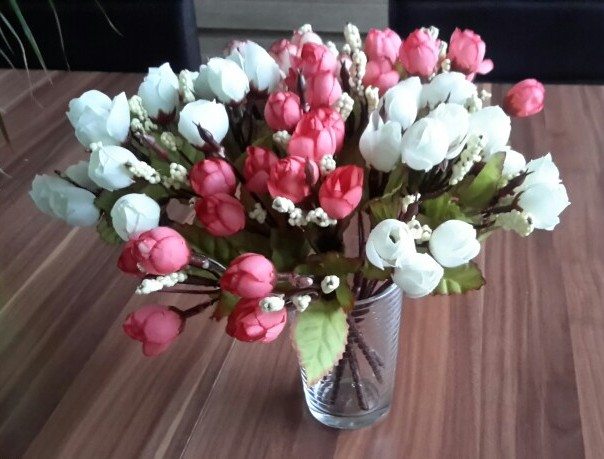 Plastova dekorace umele kytky 6